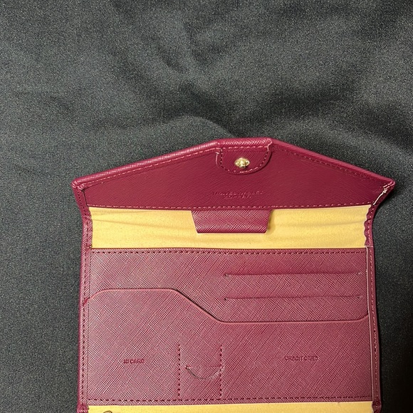 NWOT Zopper Travel Wallet - Picture 6 of 10